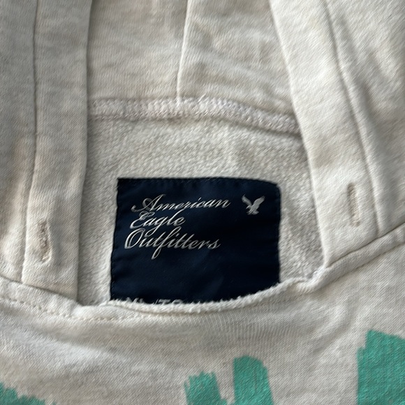 American Eagle 🦅 Outfitters sweatshirt - Picture 2 of 5